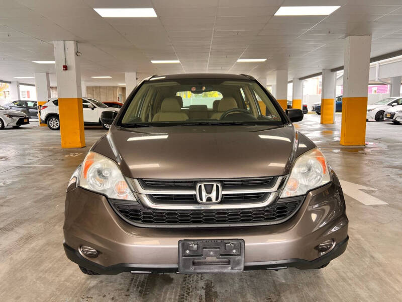 2010 Honda CR-V LX photo 2