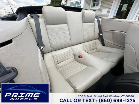 2010 Ford Mustang V6 Premium