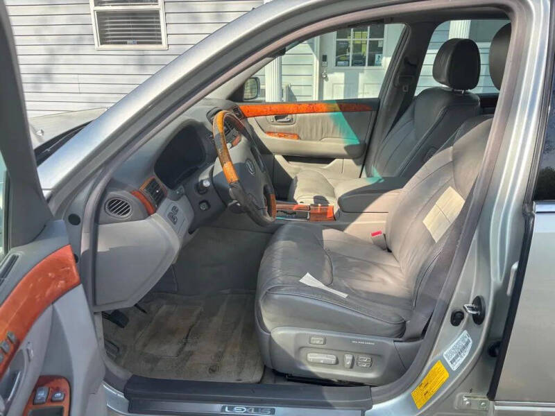 2002 Lexus LS 430