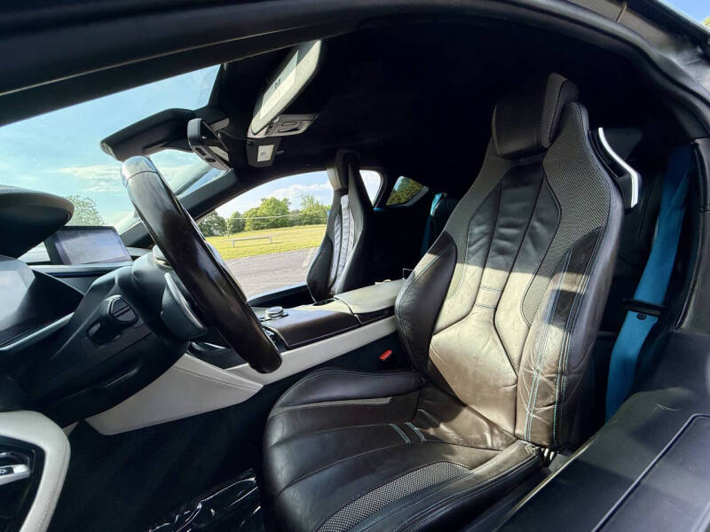 2015 BMW i8