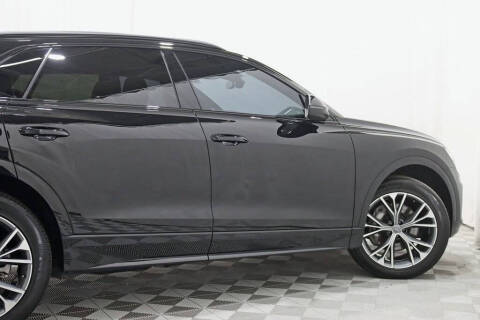 2020 Audi Q8 quattro Premium 55 TFSI