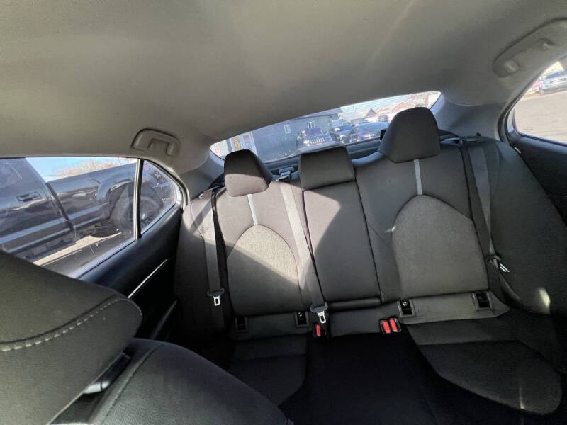 2022 Toyota Camry LE