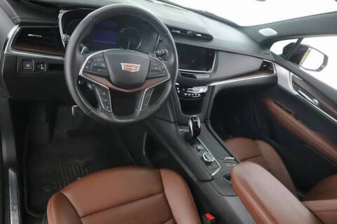 2022 Cadillac XT5 Sport