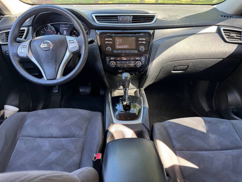2015 Nissan Rogue S