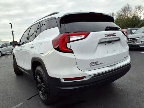 2024 GMC Terrain AT4