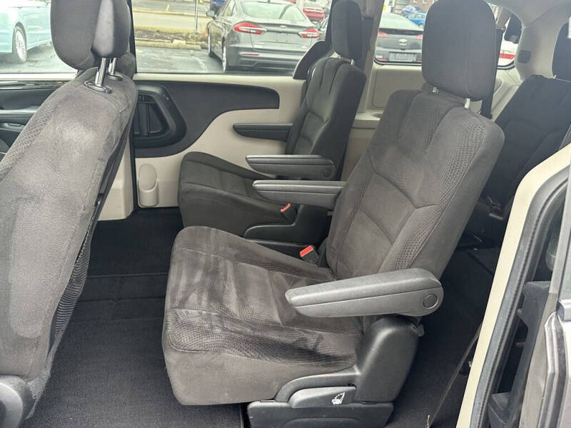 2016 Dodge Grand Caravan SXT