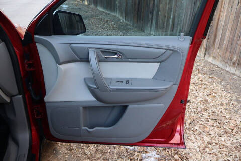 2013 GMC Acadia SLE-2