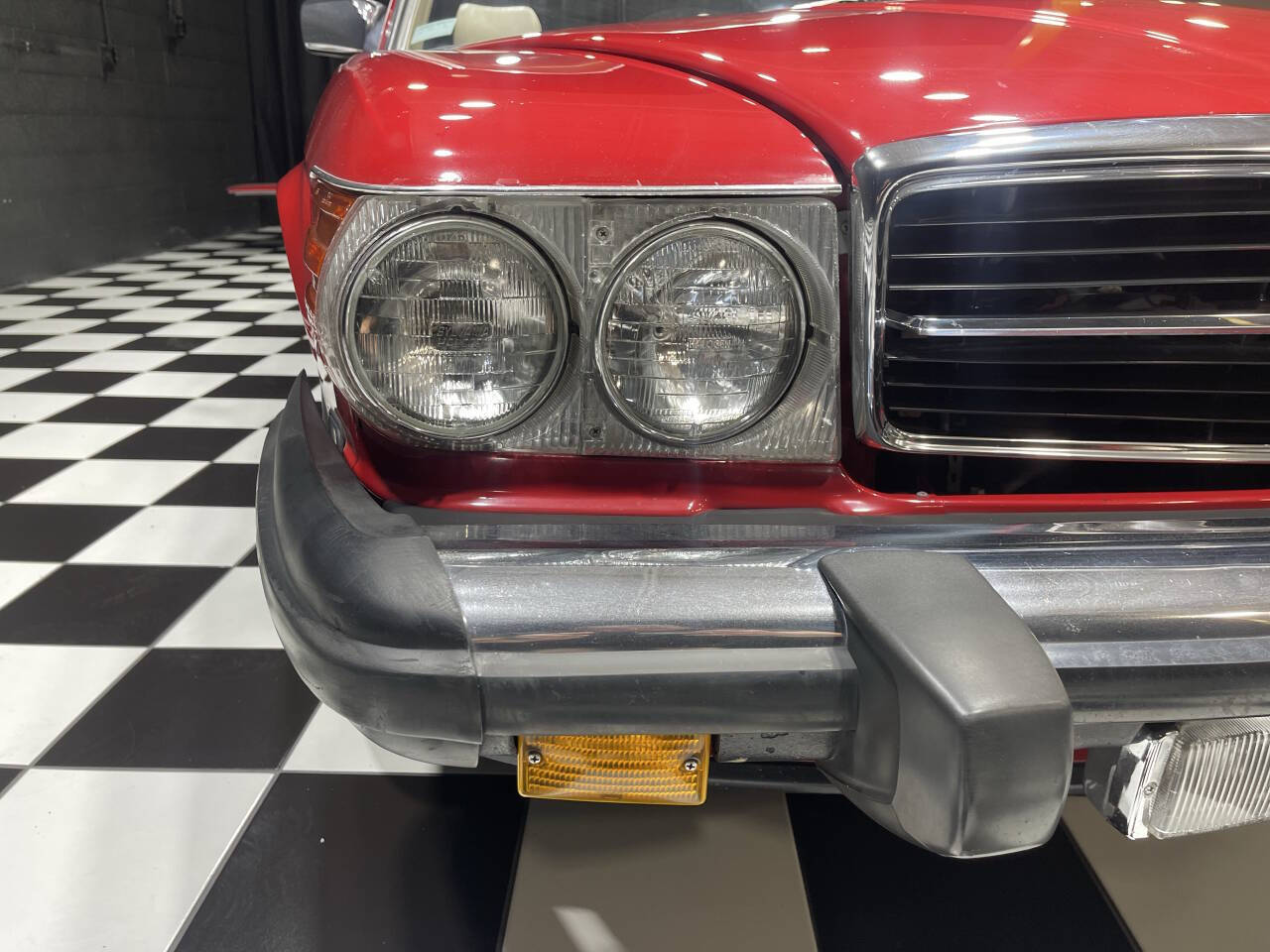 1989 Mercedes-Benz 560SL 86