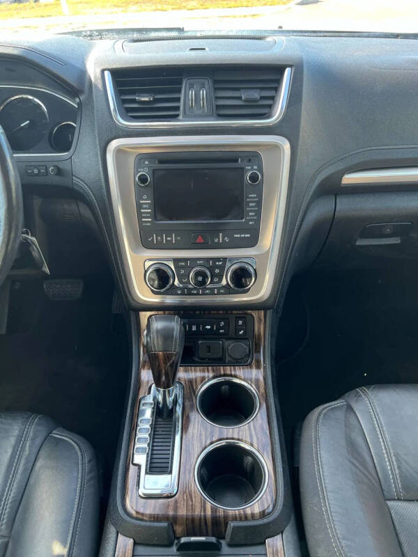 2015 GMC Acadia Denali