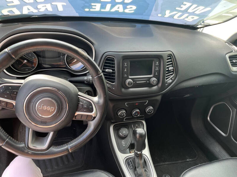 2017 Jeep Compass Latitude