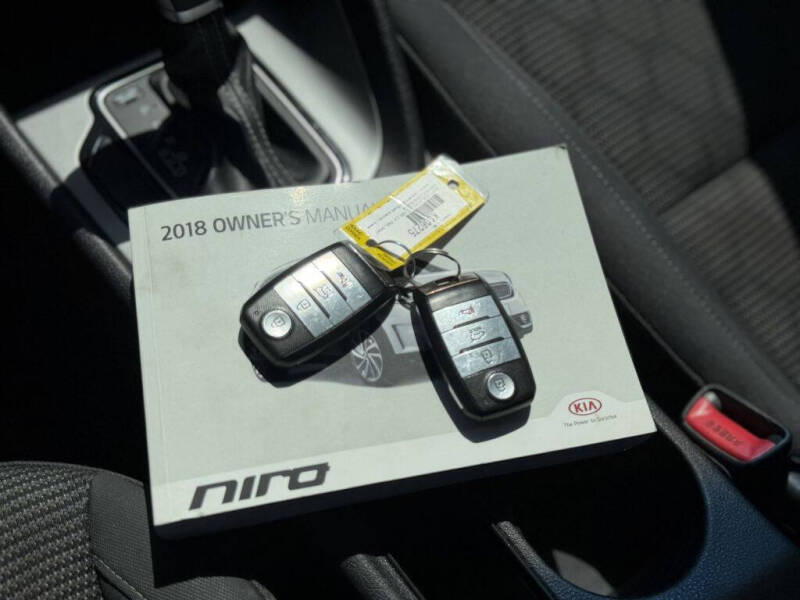 2017 Kia Niro FE