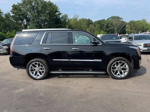2018 Cadillac Escalade Platinum