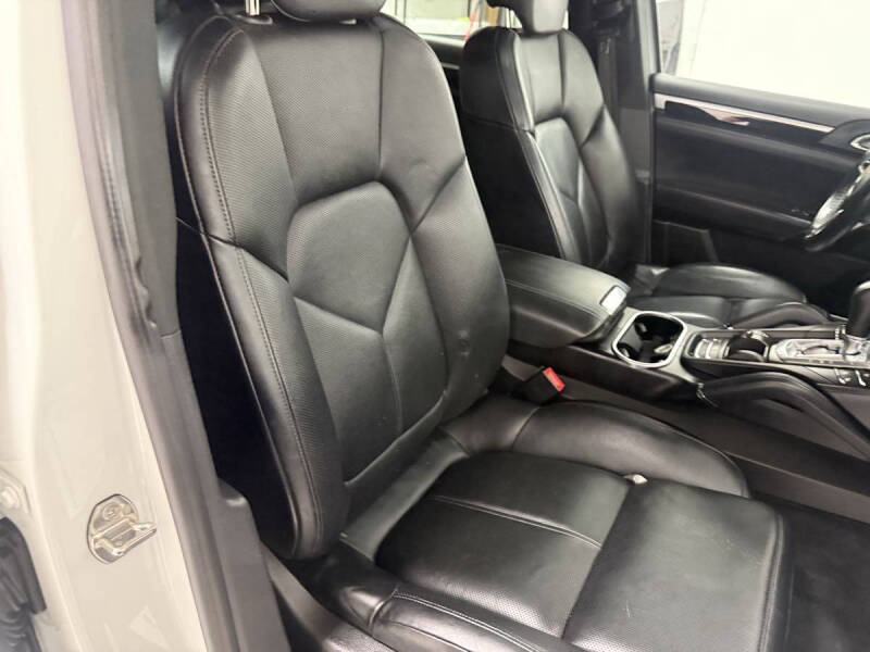 2017 Porsche Cayenne