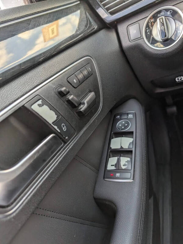 2012 Mercedes-Benz E-Class