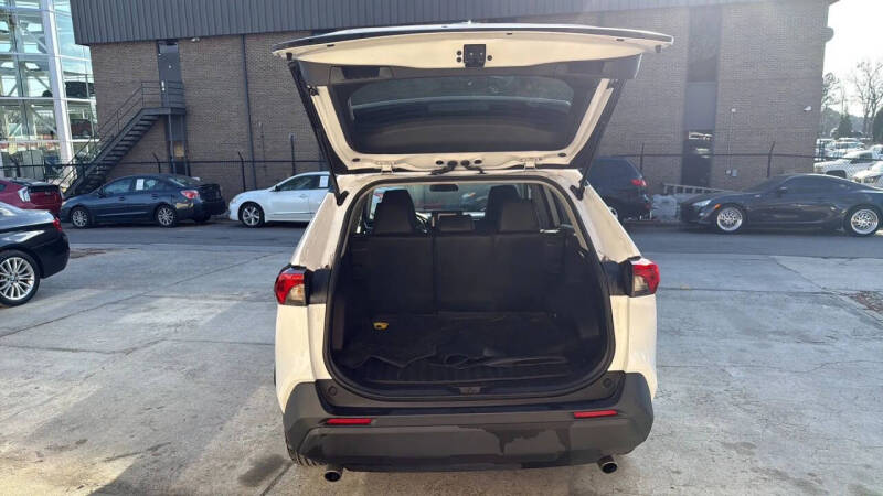 2022 Toyota RAV4 Hybrid LE