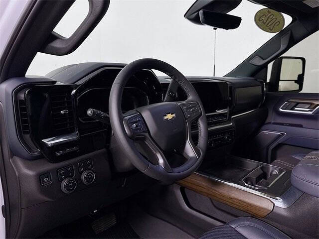 2025 Chevrolet Silverado 3500HD