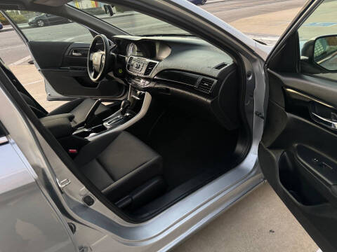 2017 Honda Accord LX