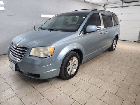 2008 Chrysler Town and Country for sale at 4 Friends Auto Sales LLC in Indianapolis IN