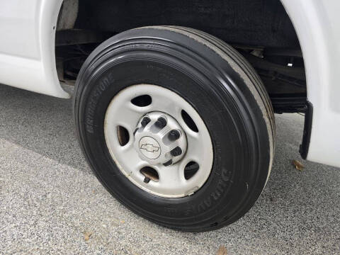 2019 Chevrolet Express 2500