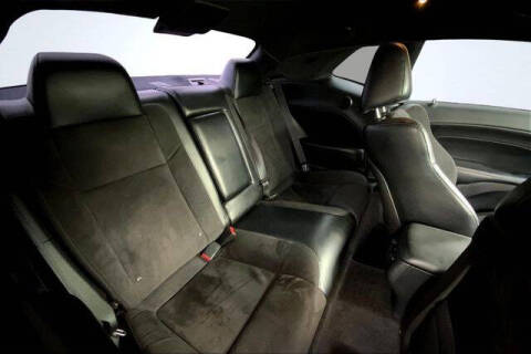 2015 Dodge Challenger R/T Plus