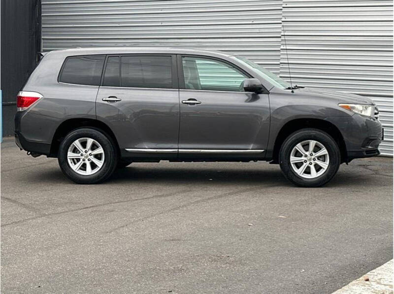 2012 Toyota Highlander SE
