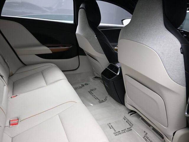 2024 Lucid Air Touring