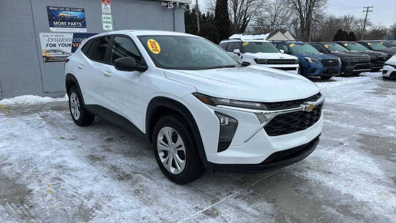 2025 Chevrolet Trax LS