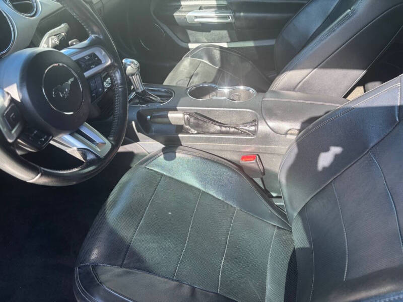 2015 Ford Mustang EcoBoost Premium