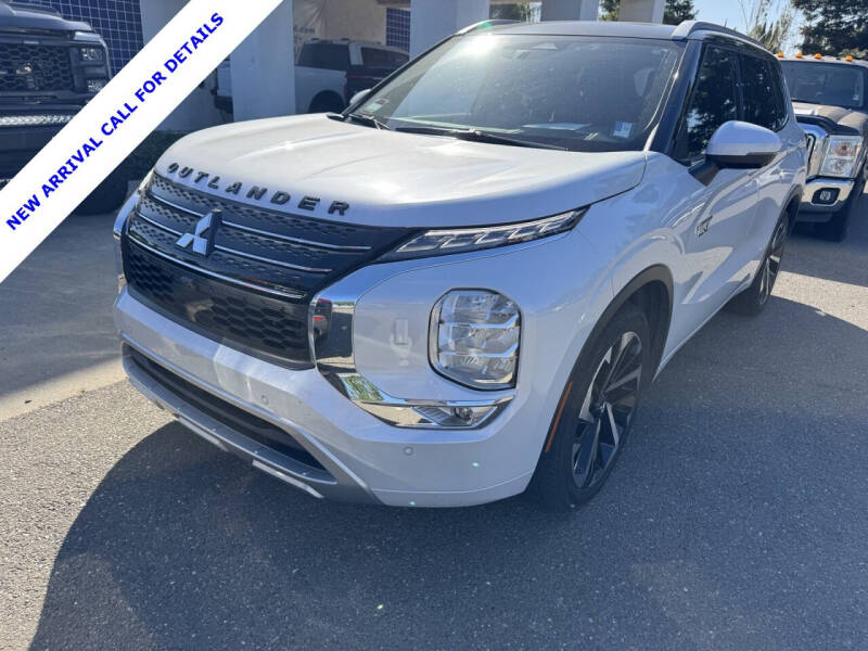 2023 Mitsubishi Outlander PHEV SEL