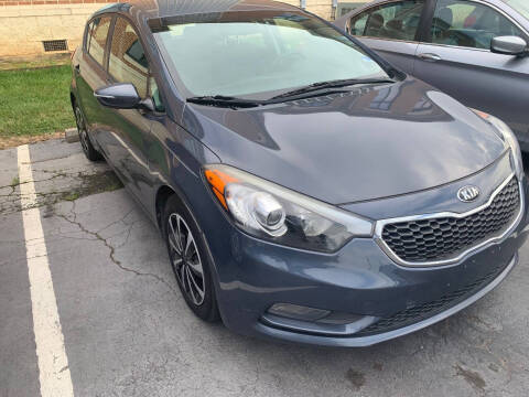 2016 Kia Forte5 LX