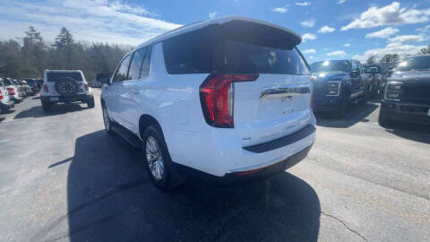 2023 GMC Yukon SLT