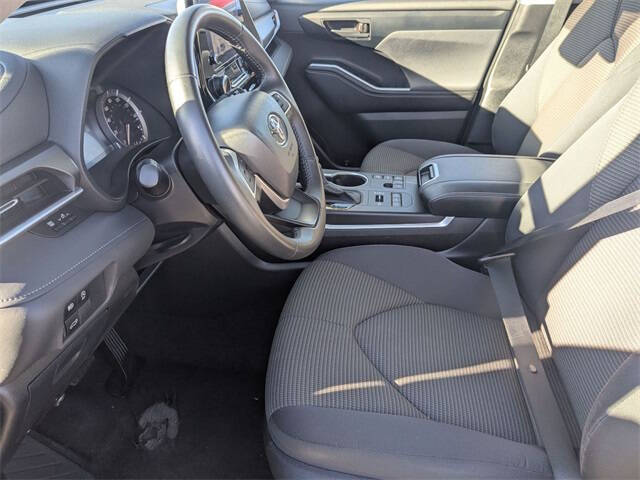 2024 Toyota Highlander