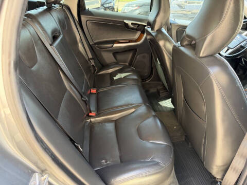 2017 Volvo XC60 T5 Inscription