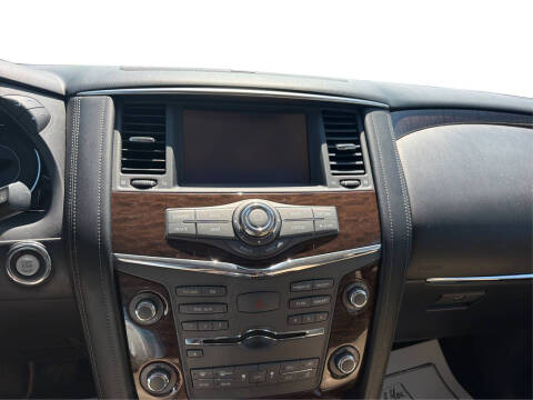 2017 Nissan Armada