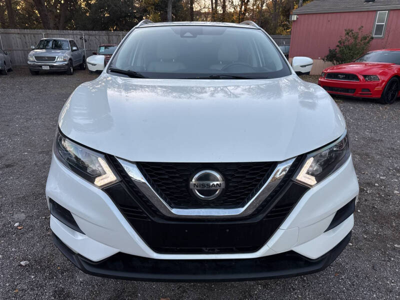 2020 Nissan Rogue Sport SV