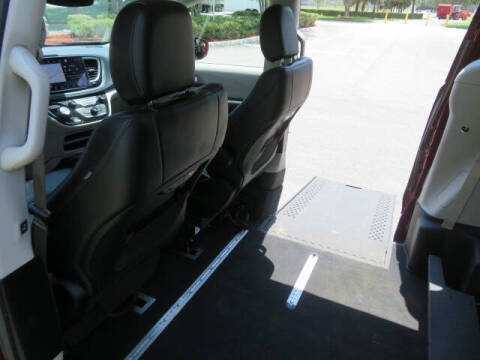 2021 Chrysler Pacifica Touring L