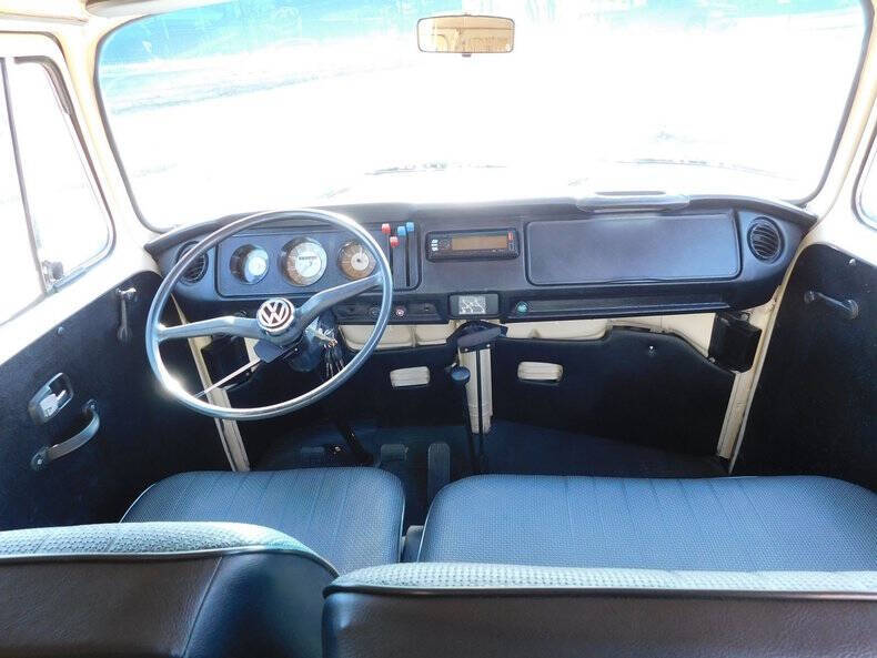 1971 Volkswagen Bus