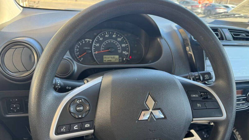 2022 Mitsubishi Mirage ES