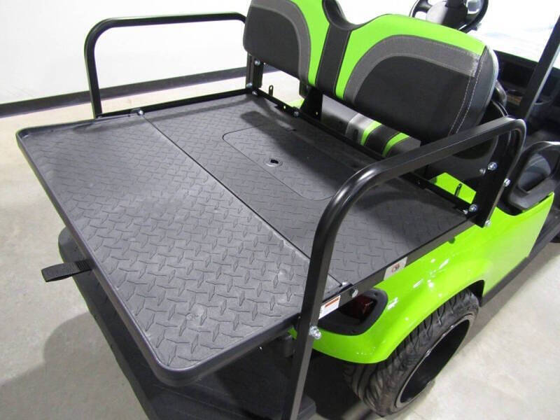2020 E-Z-GO TXT