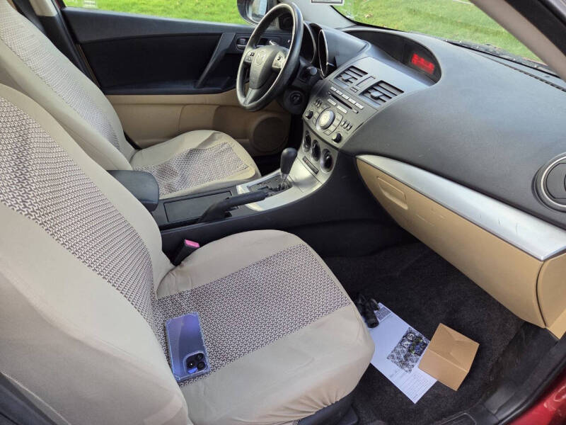 2011 Mazda MAZDA3 i Touring