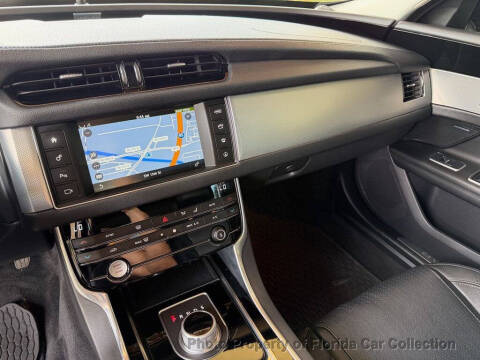 2016 Jaguar XF 35t Prestige