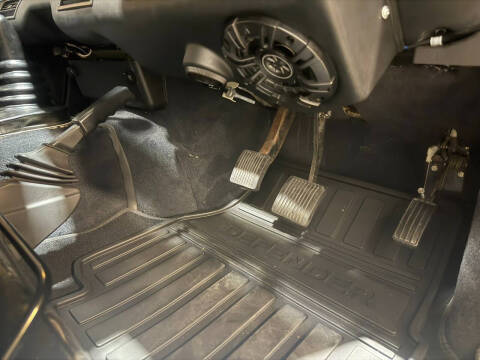 1990 Land Rover Defender