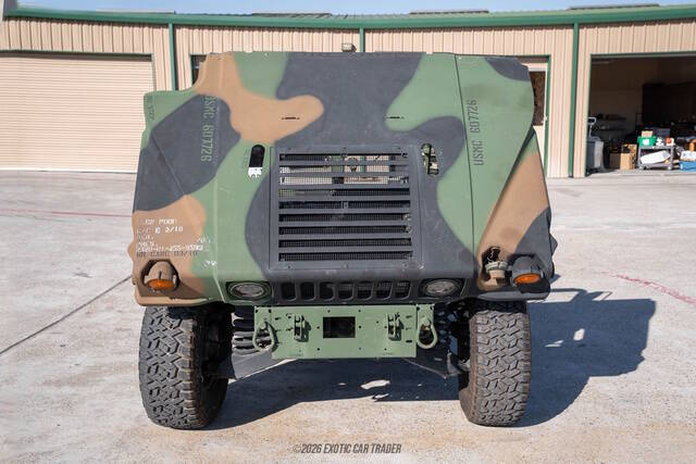 2010 AM General Hummer