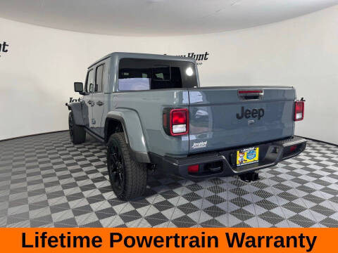 2024 Jeep Gladiator NightHawk