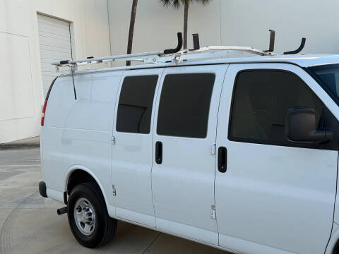 2019 Chevrolet Express 2500