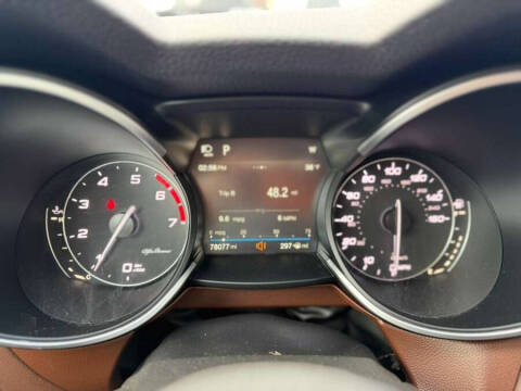 2018 Alfa Romeo Stelvio Sport