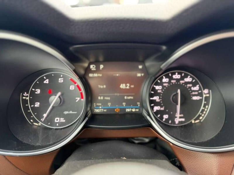 2018 Alfa Romeo Stelvio Sport