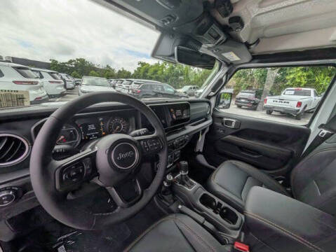 2025 Jeep Gladiator High Tide