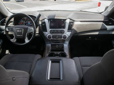 2020 GMC Yukon SLE