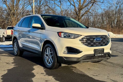 2021 Ford Edge